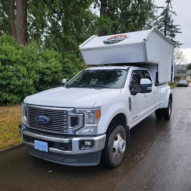 Globe Trekker lightweight slide-in f350