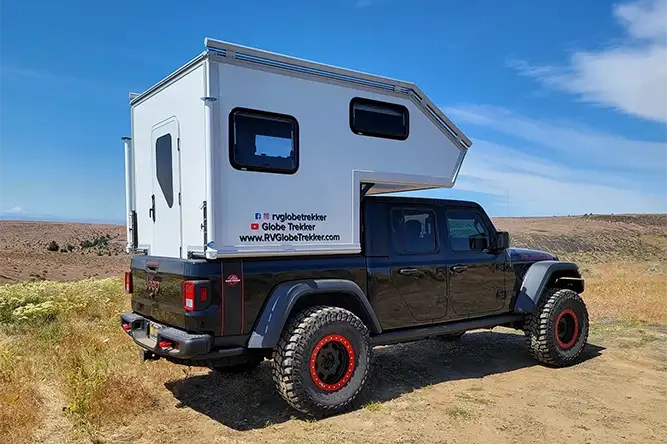 Globe Trekker Lightweight Slide-in Camper desert.